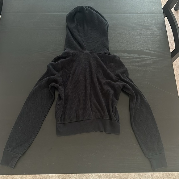 Black Aritzia TNA zip up. Waffle material size small. - Picture 3 of 3